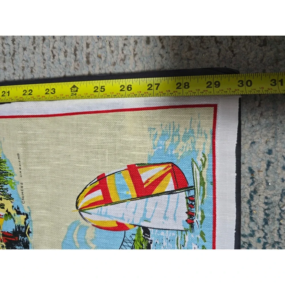 Unique Australian tea towel, 19x30,Bright‎ Colors excellent condition ships fast